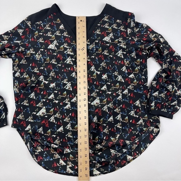 Sofia Button Up Blouse Womens XL Black Geometric - Picture 7 of 9